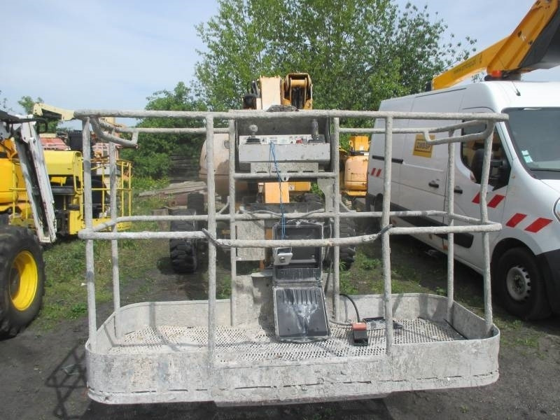 Manitou 160 ATJ - Nacelle articulée: photos 2 Manitou 160 ATJ - Nacelle articulée: photos 2