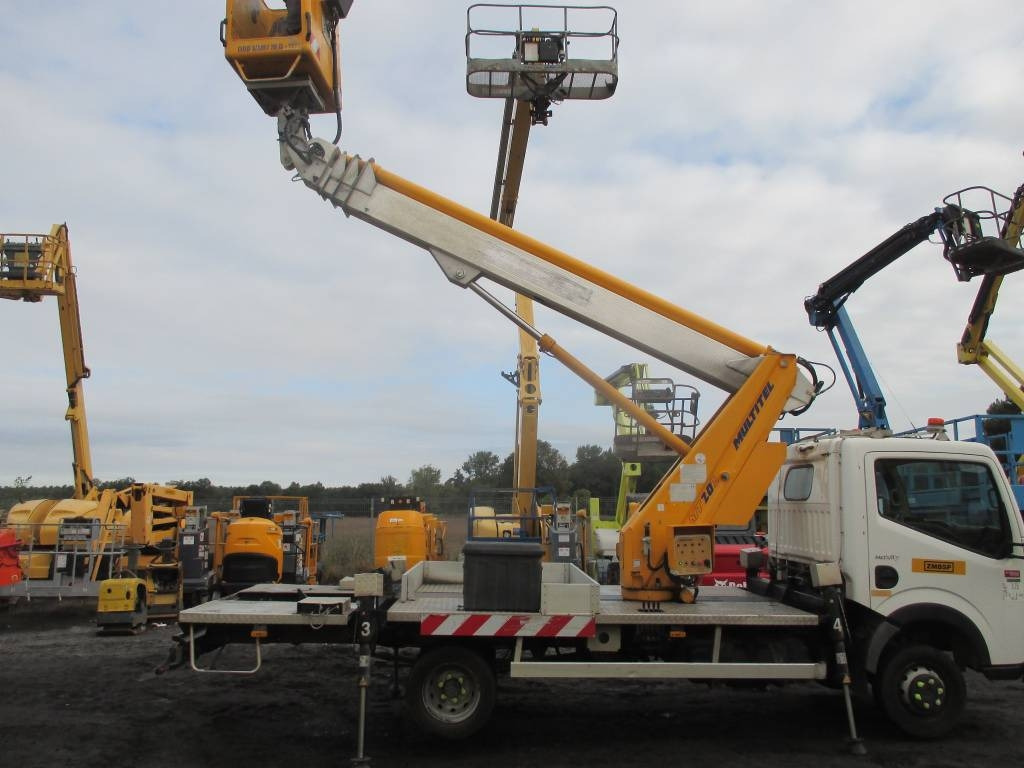 Multitel MT 202 - Camion avec nacelle: photos 1 Multitel MT 202 - Camion avec nacelle: photos 1