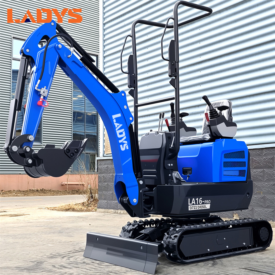 LADYS LA16Pro Mini Excavator Digger Miniexcavadora EPA Kubota Engine Mini Excavator For Sale With Mini Excavator Attachment Set - Mini pelle: photos 5 LADYS LA16Pro Mini Excavator Digger Miniexcavadora EPA Kubota Engine Mini Excavator For Sale With Mini Excavator Attachment Set - Mini pelle: photos 5