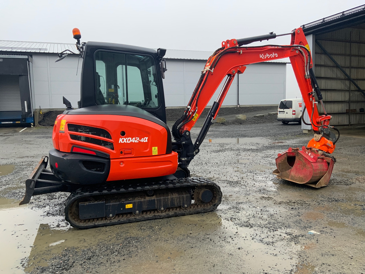 KUBOTA KX042-4 - Mini pelle: photos 3 KUBOTA KX042-4 - Mini pelle: photos 3