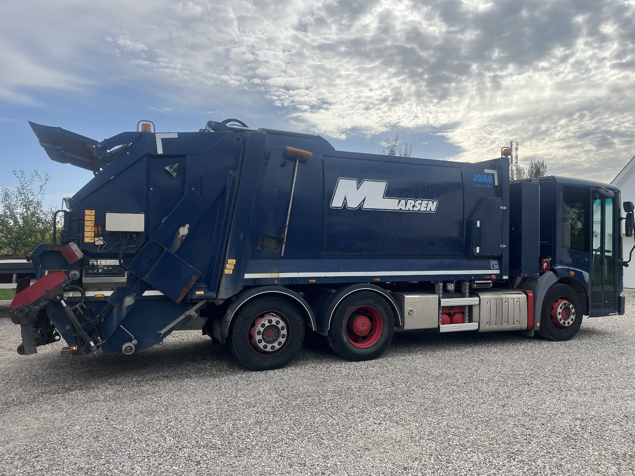 MERCEDES-BENZ Econic 2630 2 camber - Benne à ordures ménagères: photos 2 MERCEDES-BENZ Econic 2630 2 camber - Benne à ordures ménagères: photos 2