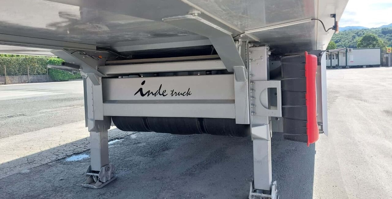 Indetruck Semirimorchio frigo - Semi-remorque frigorifique: photos 2 Indetruck Semirimorchio frigo - Semi-remorque frigorifique: photos 2