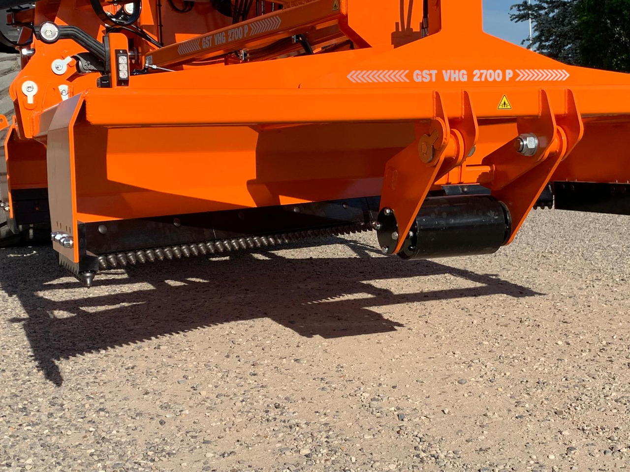 GST VHG 2700P Grader Attachment Wheel loader Grader gravel road - Niveleuse: photos 4 GST VHG 2700P Grader Attachment Wheel loader Grader gravel road - Niveleuse: photos 4