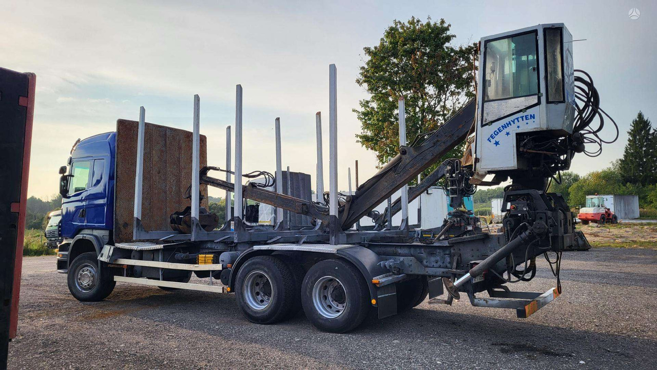 LOGLIFT Loglift F 96 S - Grue auxiliaire: photos 3 LOGLIFT Loglift F 96 S - Grue auxiliaire: photos 3