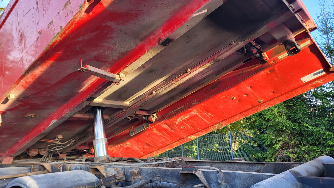 Camion benne pour transport de matériaux granulaires MAN 33.414 6X6 HIAB 102 33.414: photos 17