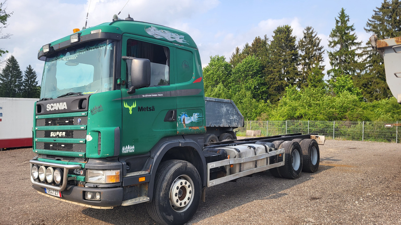 SCANIA R124 420 6X4 - Châssis cabine: photos 1 SCANIA R124 420 6X4 - Châssis cabine: photos 1