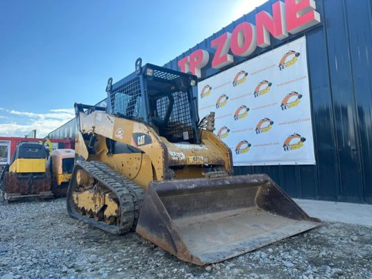 Caterpillar 259 B - 3 High Flow à 28500 € HT - Mini chargeuse: photos 5 Caterpillar 259 B - 3 High Flow à 28500 € HT - Mini chargeuse: photos 5
