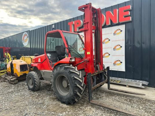 Manitou M26-4 4X4 à 18500 € HT - Chariot élévateur: photos 5 Manitou M26-4 4X4 à 18500 € HT - Chariot élévateur: photos 5