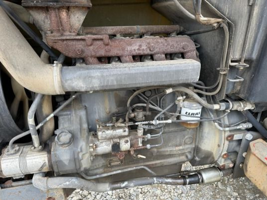 Renault TRACTEUR 75-32 à 9900 € HT - Tracteur agricole: photos 4 Renault TRACTEUR 75-32 à 9900 € HT - Tracteur agricole: photos 4