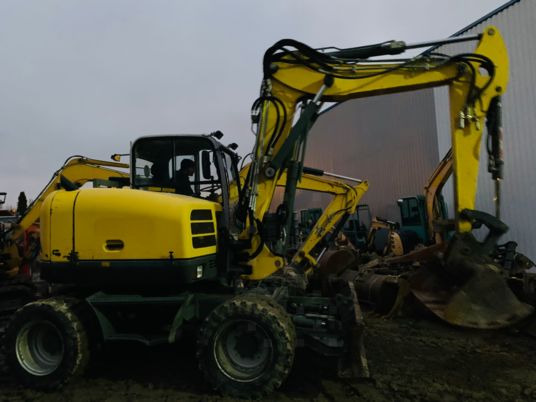 Pelle sur pneus Wacker Neuson 9503-2: photos 6
