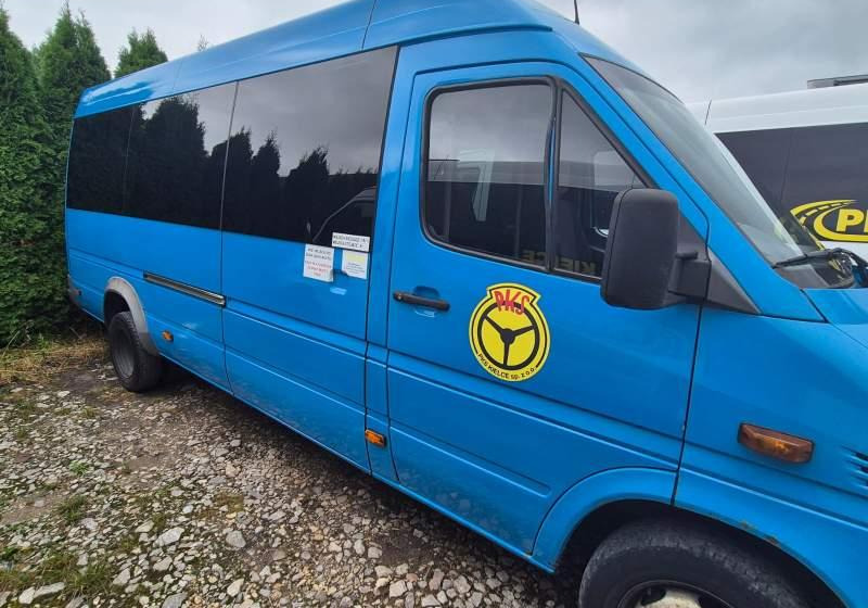 Mercedes-Benz Sprinter 413 CDI 20+6 - Bus interurbain: photos 3 Mercedes-Benz Sprinter 413 CDI 20+6 - Bus interurbain: photos 3