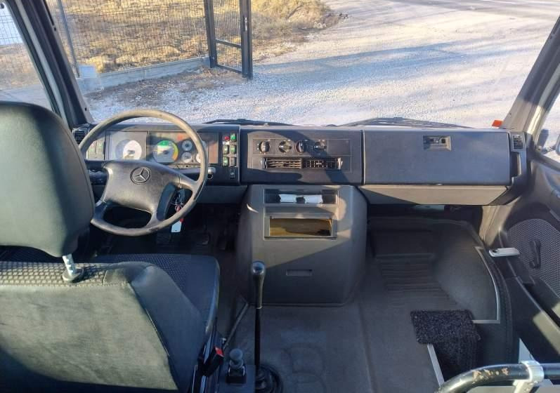 Bus interurbain Mercedes-Benz Vario 813D miejsc 39 281tys km Winda: photos 11