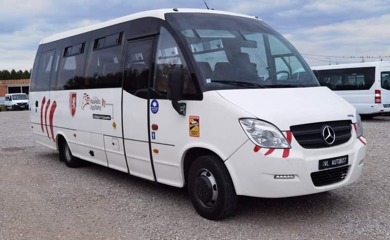 Mercedes-Benz WING VARIO 34 euro 5 *klimatyzacja*webasto*winda - Bus interurbain: photos 1 Mercedes-Benz WING VARIO 34 euro 5 *klimatyzacja*webasto*winda - Bus interurbain: photos 1