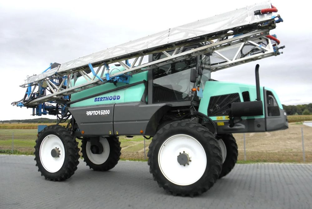 Berthoud Raptor 5200 2012 Rok, 36M, H-145cm, GPS, Nie Malowany, Stan Bardzo Dobry - Pulvérisateur: photos 3 Berthoud Raptor 5200 2012 Rok, 36M, H-145cm, GPS, Nie Malowany, Stan Bardzo Dobry - Pulvérisateur: photos 3