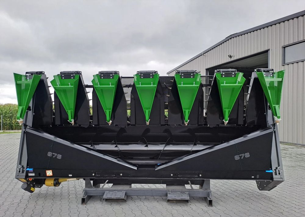 Oros Oros SUN 676 6 rzędowy, Nowe Przystawki do zbioru Słonecznika - Equipement à tournesol: photos 4 Oros Oros SUN 676 6 rzędowy, Nowe Przystawki do zbioru Słonecznika - Equipement à tournesol: photos 4