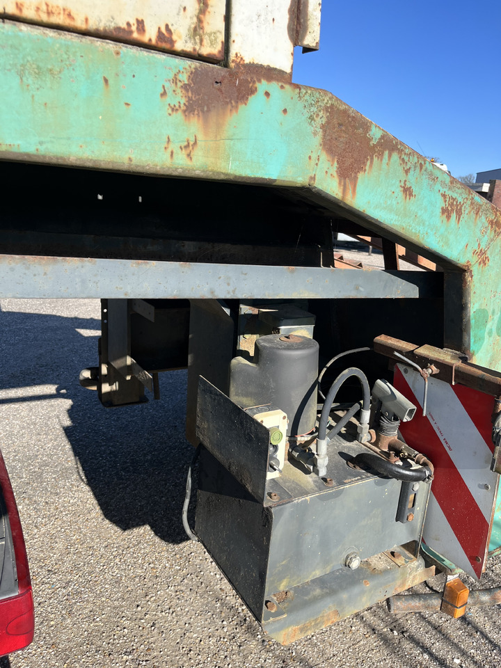 Semi-remorque surbaissé ACTM S32215 porte engins surbaissé rampes: photos 6