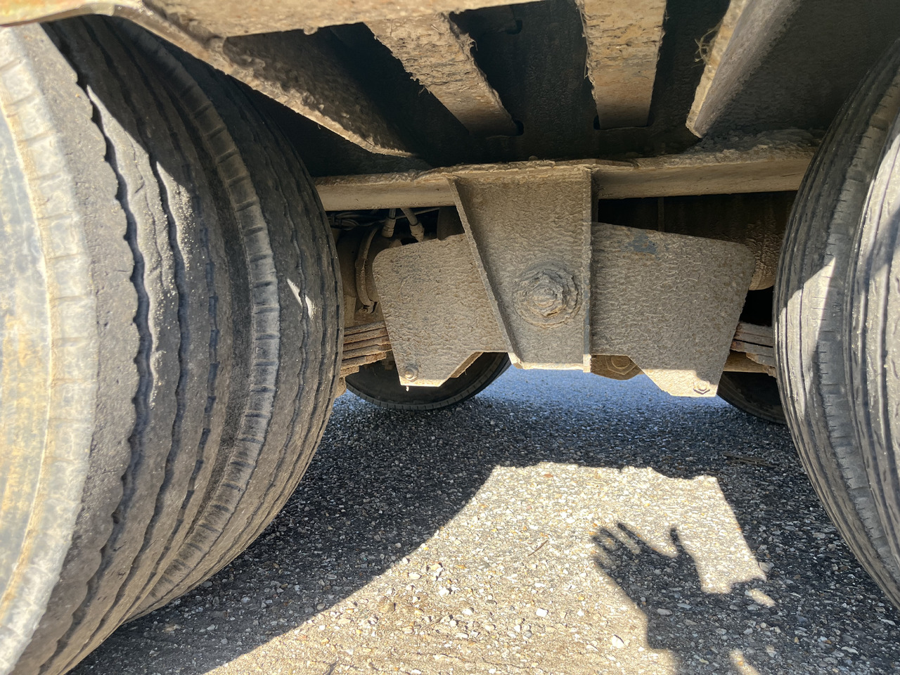 Semi-remorque surbaissé ACTM S32215 porte engins surbaissé rampes: photos 7