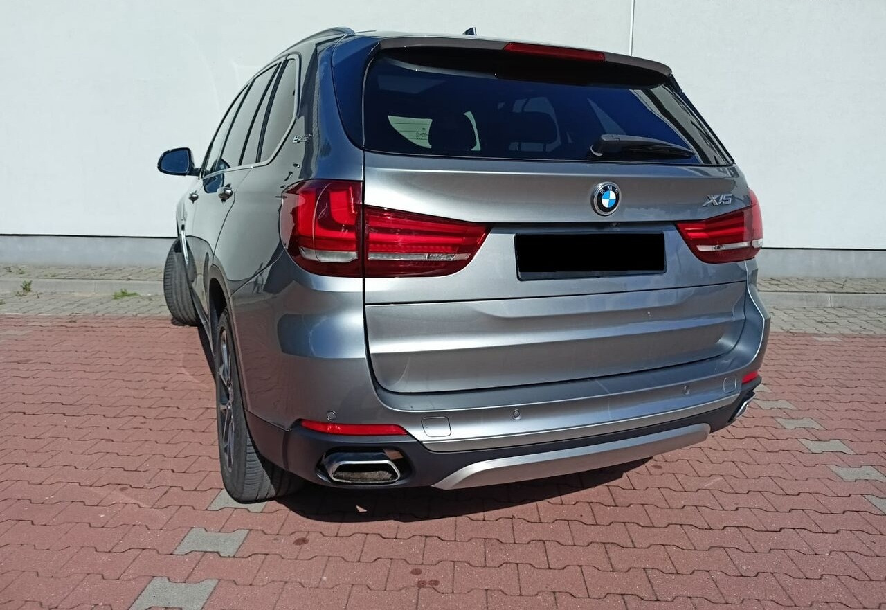 BMW X5 - SUV: photos 4 BMW X5 - SUV: photos 4