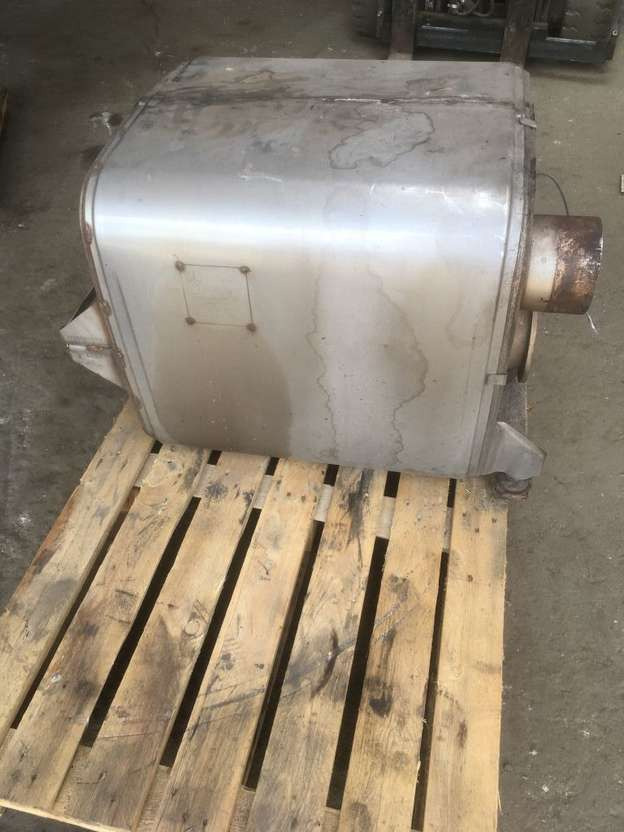 Mercedes-Benz Partikelfilter Mercedes Citaro LE A0014904914 Endschalldämpfer - Système d'échappement: photos 1 Mercedes-Benz Partikelfilter Mercedes Citaro LE A0014904914 Endschalldämpfer - Système d'échappement: photos 1