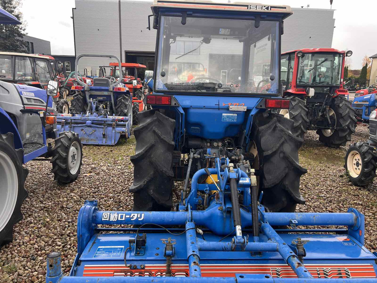 ISEKI TA287 - Micro tracteur: photos 3 ISEKI TA287 - Micro tracteur: photos 3