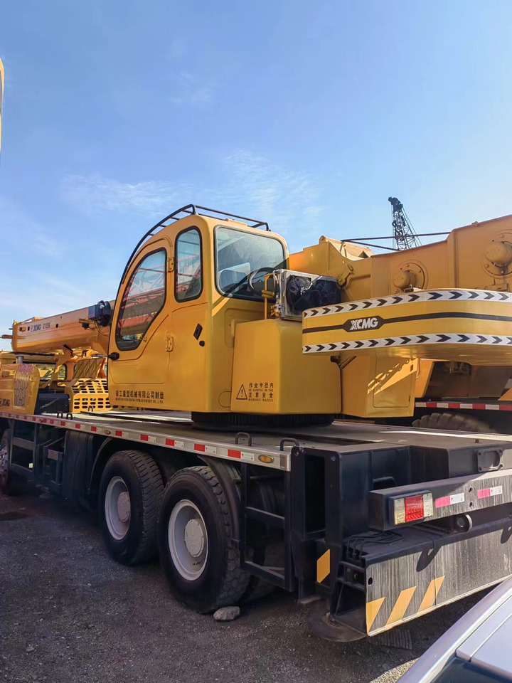 XCMG QY25K5 - Grue mobile: photos 4 XCMG QY25K5 - Grue mobile: photos 4