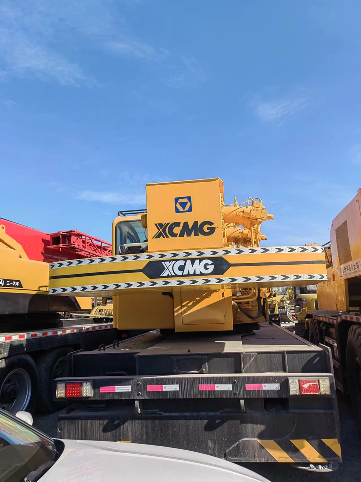 XCMG QY25K5 - Grue mobile: photos 3 XCMG QY25K5 - Grue mobile: photos 3