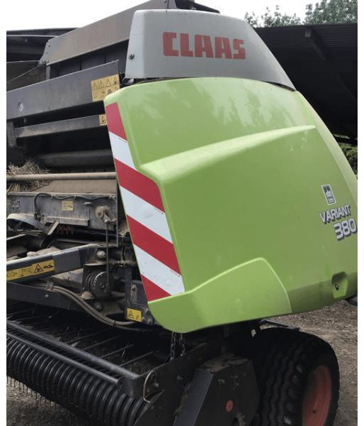 CLAAS VARIANT 380 - Presse à balles rondes: photos 4 CLAAS VARIANT 380 - Presse à balles rondes: photos 4