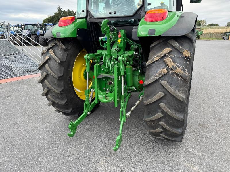 JOHN DEERE 5090M - Tracteur agricole: photos 5 JOHN DEERE 5090M - Tracteur agricole: photos 5