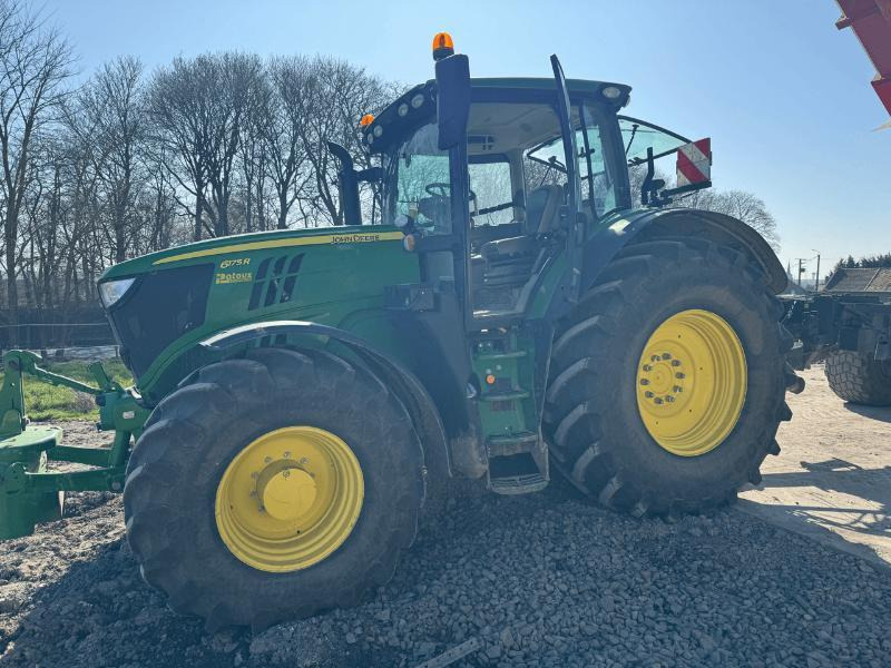JOHN DEERE 6175R - Tracteur agricole: photos 1 JOHN DEERE 6175R - Tracteur agricole: photos 1