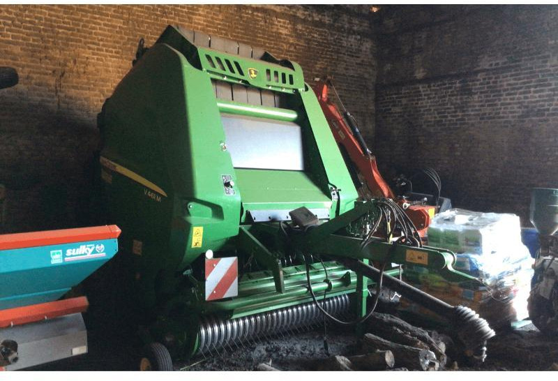 JOHN DEERE V461M - Presse à balles rondes: photos 5 JOHN DEERE V461M - Presse à balles rondes: photos 5