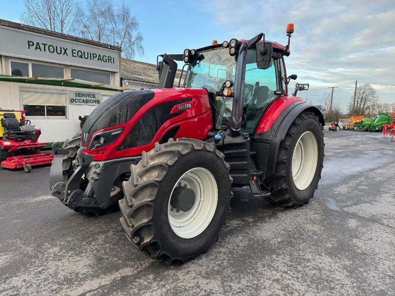 VALTRA T214 DIRECT - Tracteur agricole: photos 1 VALTRA T214 DIRECT - Tracteur agricole: photos 1