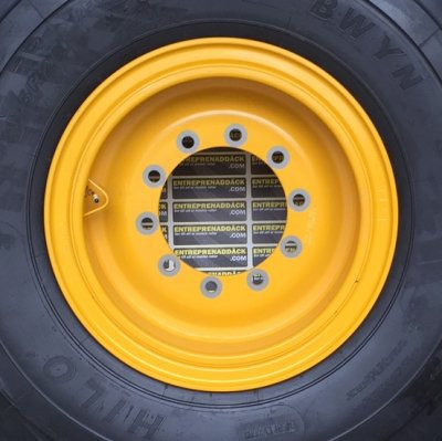 Contractor wheels from Volvo L60E to Volvo L350E-H - Chargeuse sur pneus: photos 1 Contractor wheels from Volvo L60E to Volvo L350E-H - Chargeuse sur pneus: photos 1