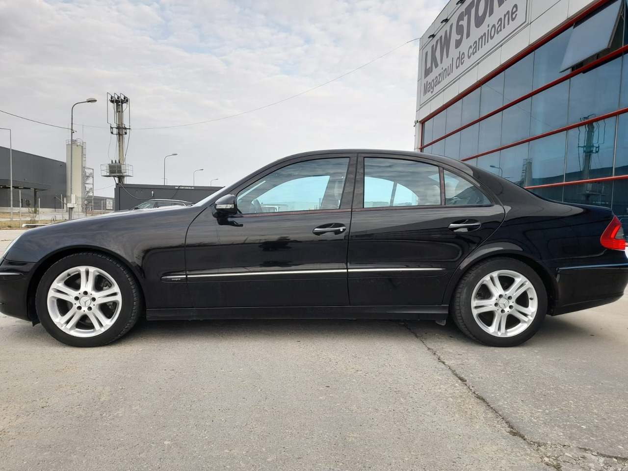 Mercedes Benz E350 - Voiture: photos 3 Mercedes Benz E350 - Voiture: photos 3