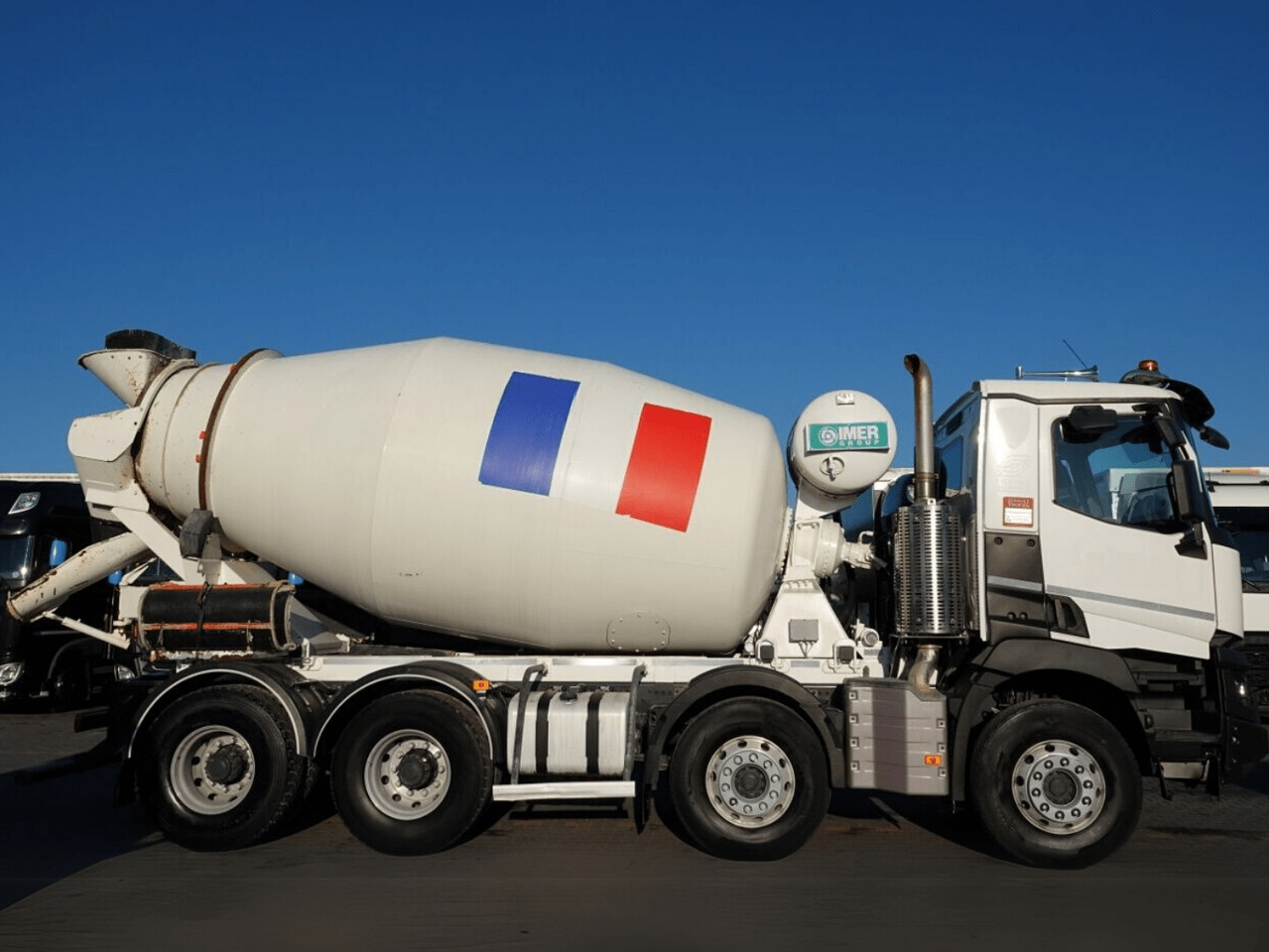 Renault C 430 8×4 Beton Mixer 9m3, TOP !!! - Camion malaxeur: photos 5 Renault C 430 8×4 Beton Mixer 9m3, TOP !!! - Camion malaxeur: photos 5