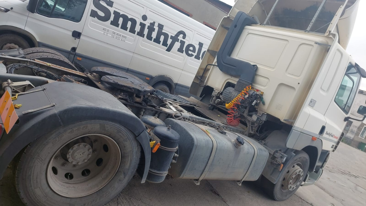 DAF CF 85.43 Tractor Head - Tracteur routier: photos 5 DAF CF 85.43 Tractor Head - Tracteur routier: photos 5