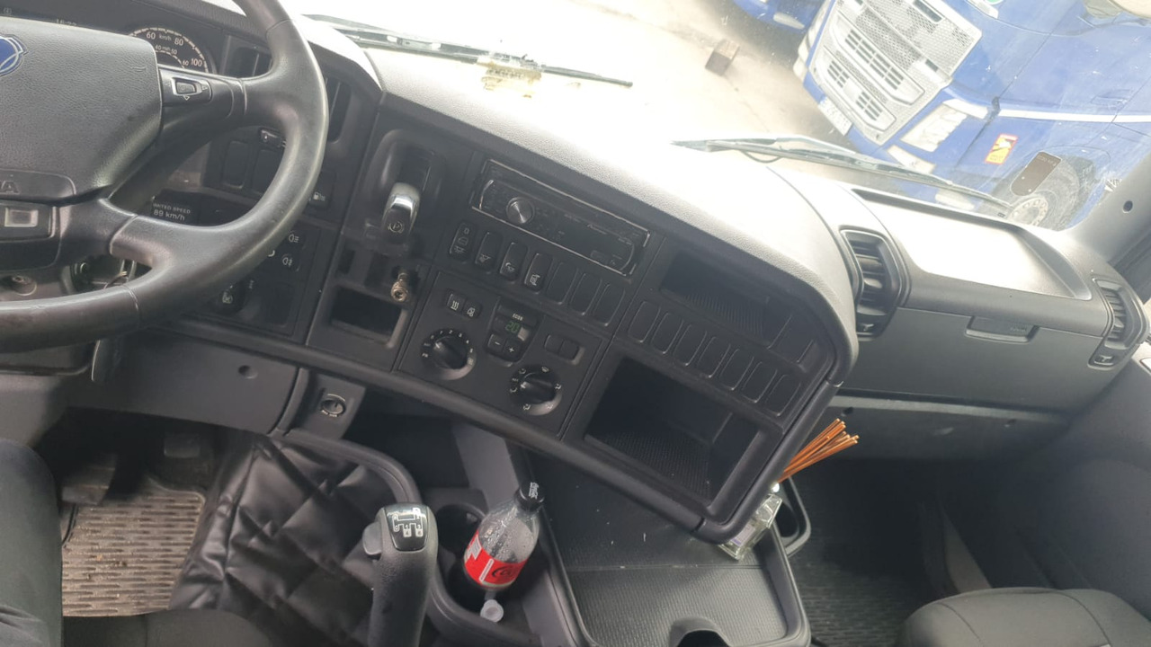 Tracteur routier Scania R 440: photos 7