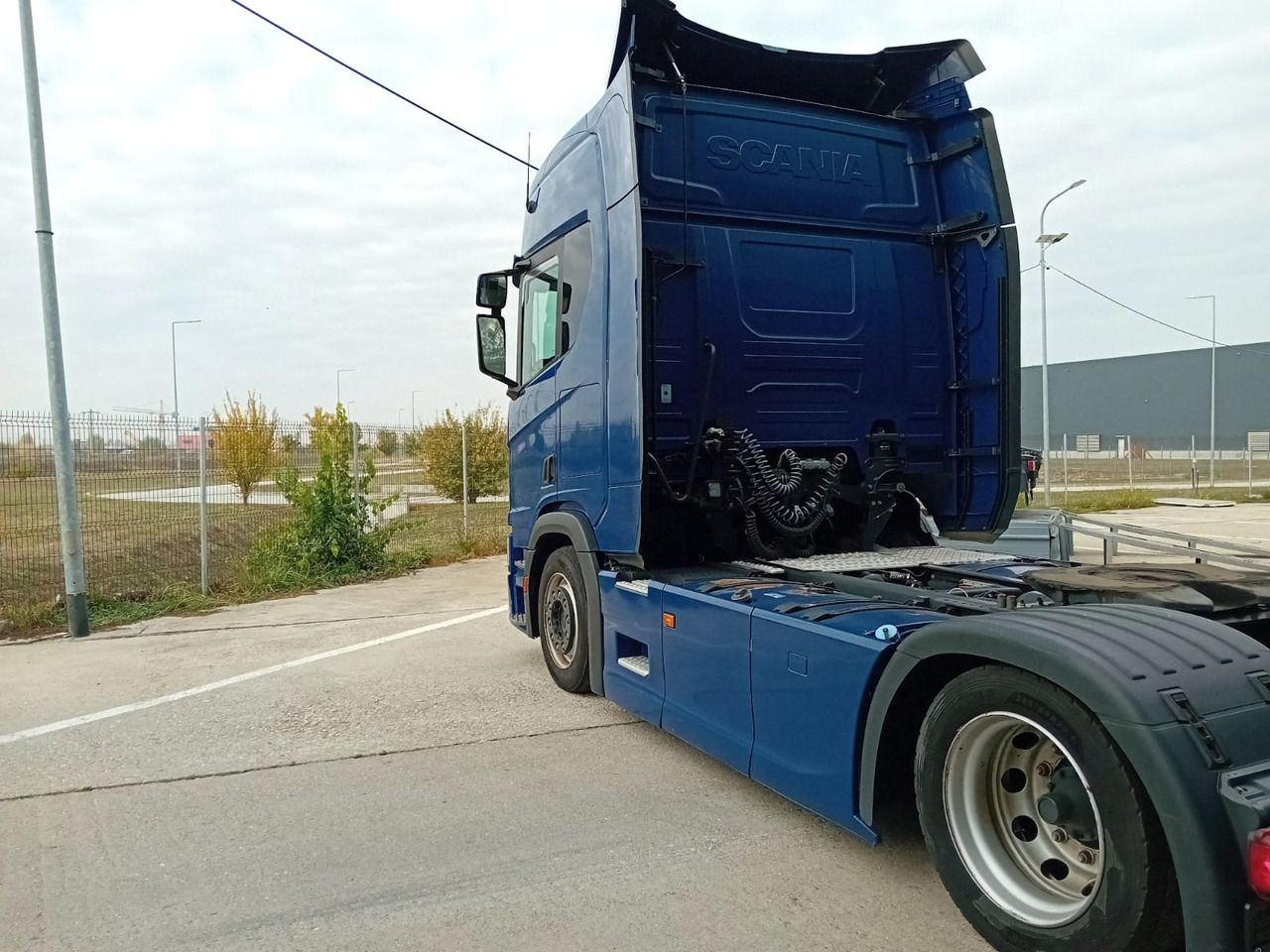 Scania R 500 Highline Mega Tractor, Top !!! - Tracteur routier: photos 3 Scania R 500 Highline Mega Tractor, Top !!! - Tracteur routier: photos 3