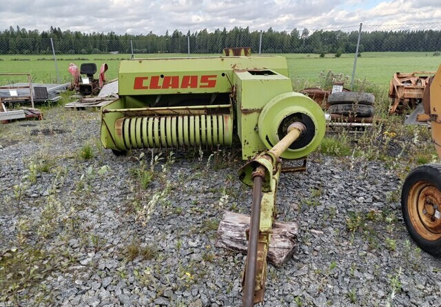 Claas Markant 50 paalain - Presse à balles cubiques: photos 2 Claas Markant 50 paalain - Presse à balles cubiques: photos 2