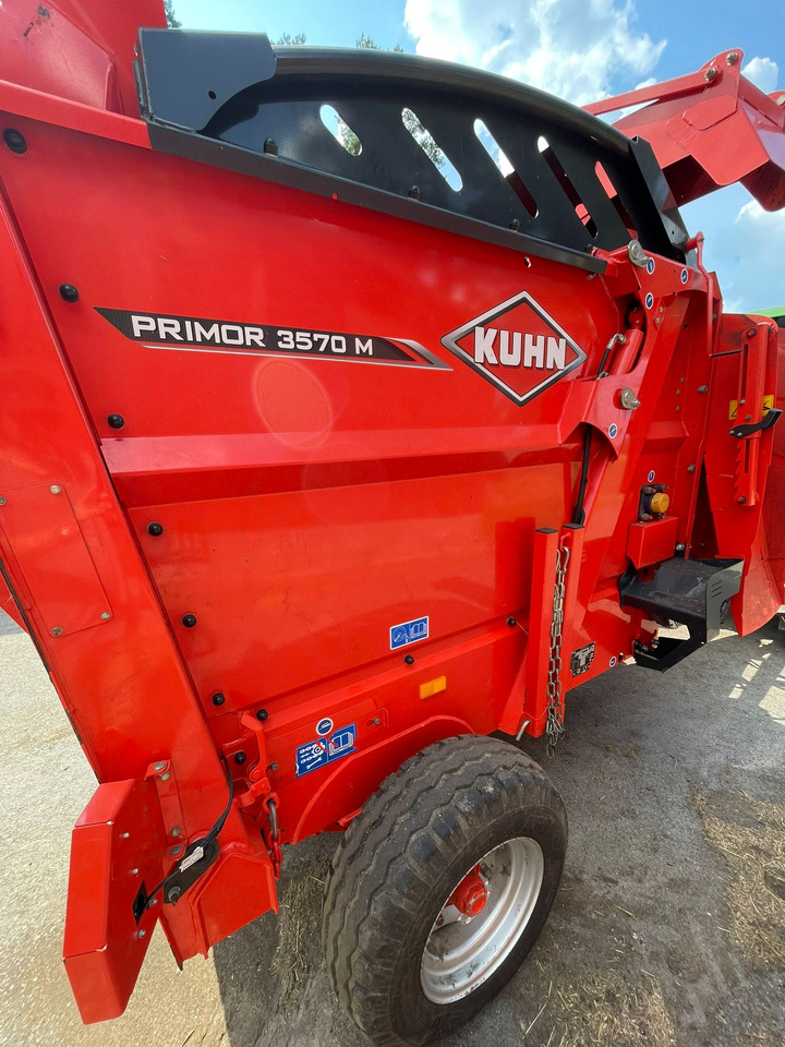 KUHN Primor 3570M hinattava paalisilppuri - Matériel d'élevage: photos 5 KUHN Primor 3570M hinattava paalisilppuri - Matériel d'élevage: photos 5