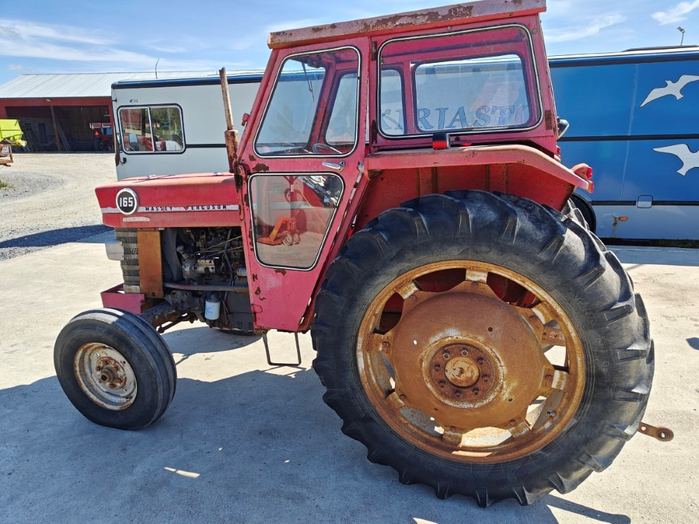 Massey Ferguson 165 Multi Power - Tracteur agricole: photos 4 Massey Ferguson 165 Multi Power - Tracteur agricole: photos 4