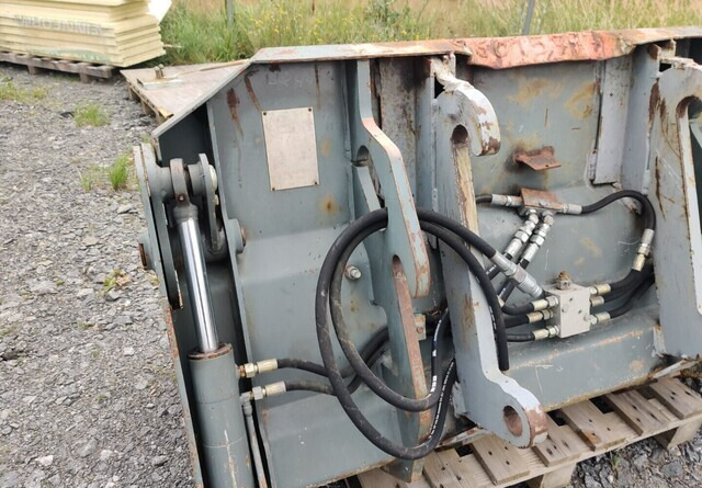 Monitoimikauha kynsillä 173cm CAT-kurottajan sovitteella - Godet pour chargeur: photos 5 Monitoimikauha kynsillä 173cm CAT-kurottajan sovitteella - Godet pour chargeur: photos 5