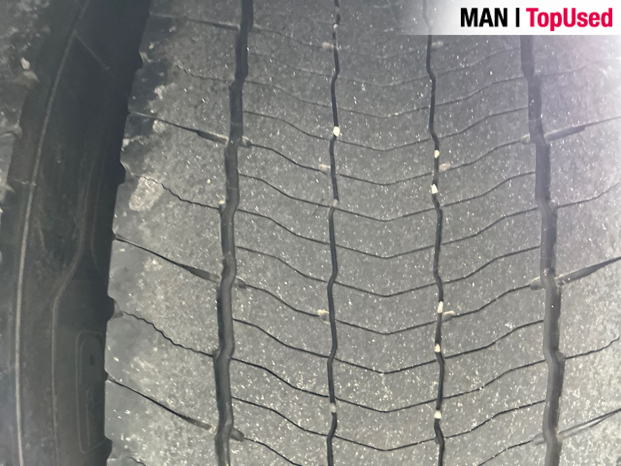 MAN TGX 26.470 6x2-2 LL CH Retarder Klima AHK ZV - Camion porte-conteneur/ Caisse mobile: photos 4 MAN TGX 26.470 6x2-2 LL CH Retarder Klima AHK ZV - Camion porte-conteneur/ Caisse mobile: photos 4