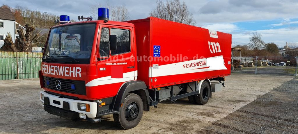 Mercedes-Benz 814 Feuerwehr GWG Edelstahl nur orig. 16.200km 814 Feuerwehr GWG Edelstahl nur orig. 16.200km - Camion de pompier: photos 1 Mercedes-Benz 814 Feuerwehr GWG Edelstahl nur orig. 16.200km 814 Feuerwehr GWG Edelstahl nur orig. 16.200km - Camion de pompier: photos 1
