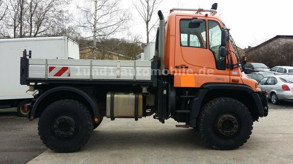 Mercedes-Benz Unimog U 500 Kipper Kommunalhydraulik U 300 400 U 500 Kipper Kommunalhydraulik U 300 400 - Véhicule de voirie/ Spécial: photos 1 Mercedes-Benz Unimog U 500 Kipper Kommunalhydraulik U 300 400 U 500 Kipper Kommunalhydraulik U 300 400 - Véhicule de voirie/ Spécial: photos 1