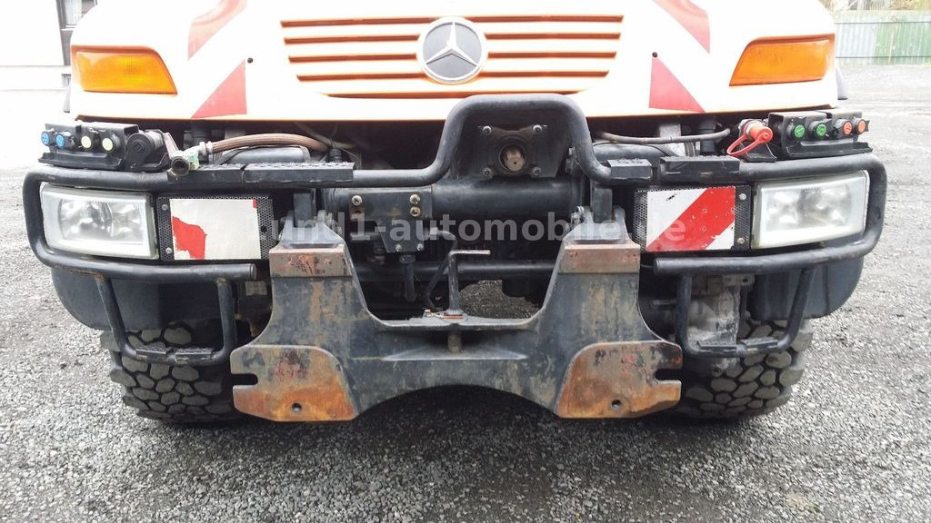 Unimog U 300 Kipper Zugmaschine Kommunalhydraulik U 500 400 U 300 Kipper Zugmaschine Kommunalhydraulik U 500 400 - Véhicule de voirie/ Spécial: photos 1 Unimog U 300 Kipper Zugmaschine Kommunalhydraulik U 500 400 U 300 Kipper Zugmaschine Kommunalhydraulik U 500 400 - Véhicule de voirie/ Spécial: photos 1
