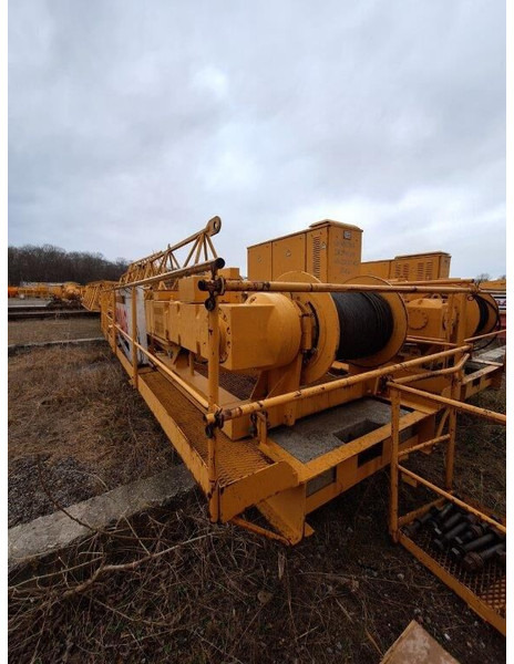 Liebherr 140EC-H6 45m jib - Grue à tour: photos 4 Liebherr 140EC-H6 45m jib - Grue à tour: photos 4