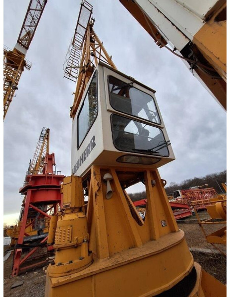Liebherr 140EC-H6 45m jib - Grue à tour: photos 3 Liebherr 140EC-H6 45m jib - Grue à tour: photos 3