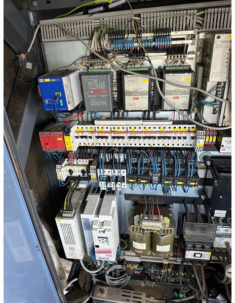 Liebherr 154EC-H6 - Grue à tour: photos 3 Liebherr 154EC-H6 - Grue à tour: photos 3