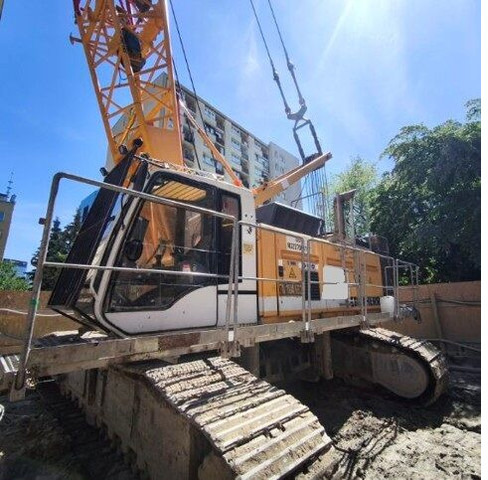 Liebherr HS855 HD, 23m jib, 2006 yom - Grue sur chenilles: photos 1 Liebherr HS855 HD, 23m jib, 2006 yom - Grue sur chenilles: photos 1