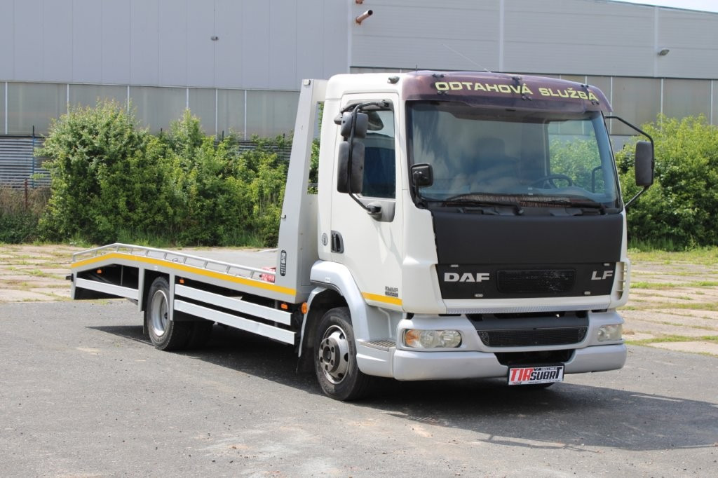 DAF FA LF 45.130 ODTAHOVÉ VOZIDLO - Remorqueuse: photos 1 DAF FA LF 45.130 ODTAHOVÉ VOZIDLO - Remorqueuse: photos 1
